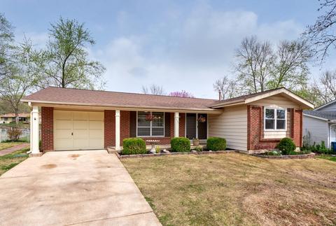 537 Arborwood Dr, Ballwin, MO 63021 photo 1