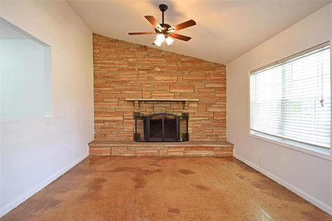 236 Ramsey Ln, Ballwin, MO 63021 photo 6