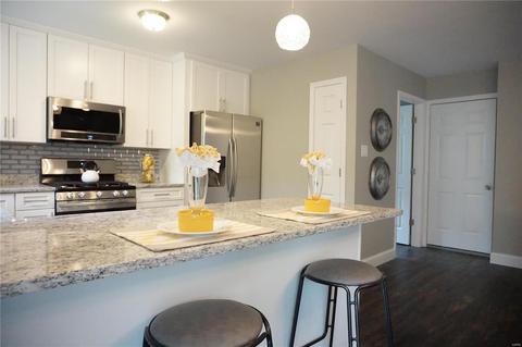 813 Lauralee, O'fallon, MO 63366 photo 4