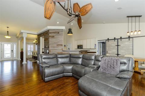 702 Hedgewood Ct, O'fallon, MO 63368 photo 4