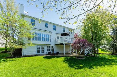 364 Carr Manor Ct, Ballwin, MO 63021 photo 6