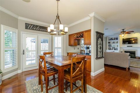 364 Carr Manor Ct, Ballwin, MO 63021 photo 17