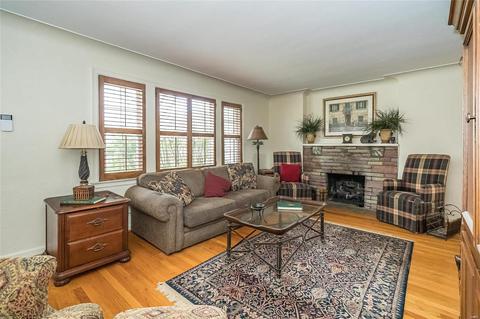 3366 Fee Fee Rd, Bridgeton, MO 63044 photo 4