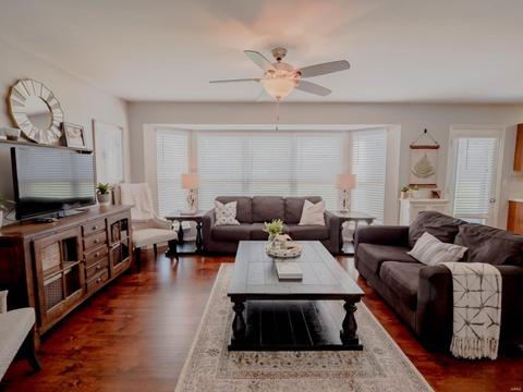235 Royalltrail Ln, O'fallon, MO 63368 photo 7