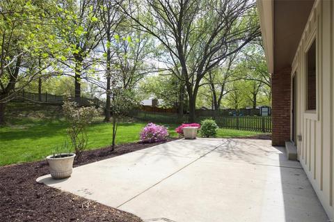 762 La Feil Dr, Manchester, MO 63021 photo 7