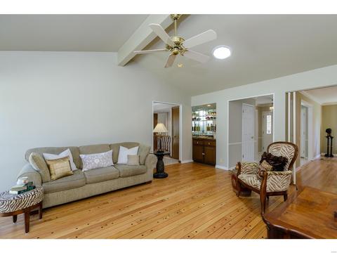 319 Annondale, Ballwin, MO 63011 photo 9