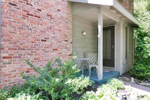 1513 Autumn Leaf Dr, Ballwin, MO 63021 photo 25