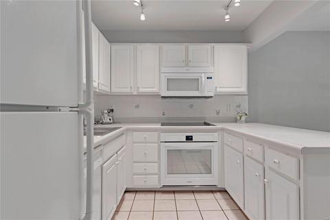 1513 Autumn Leaf Dr, Ballwin, MO 63021 photo 5