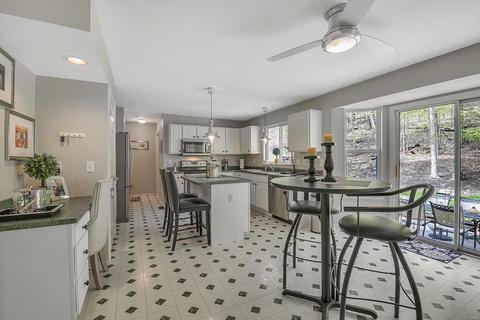 735 Legends View Dr, Eureka, MO 63025 photo 10