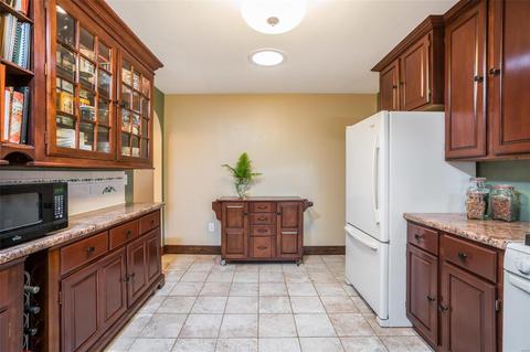 244 E Jackson Rd, Saint Louis, MO 63119 photo 11
