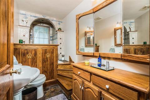 244 E Jackson Rd, Saint Louis, MO 63119 photo 12