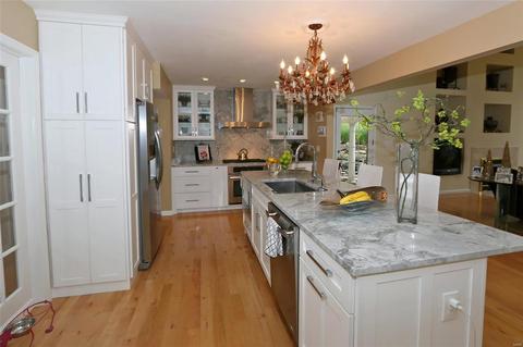 567 Enchanted Pkwy, Manchester, MO 63021 photo 6