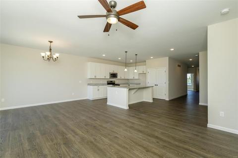 1811 Rivercroft Ct, O'fallon, MO 63366 photo 9