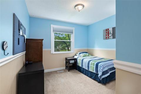 9302 Sutton Ave, Saint Louis, MO 63144 photo 11