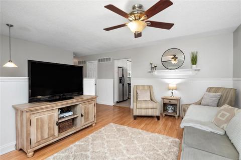 9302 Sutton Ave, Saint Louis, MO 63144 photo 3