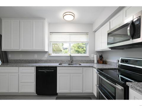 355 Palermo, Ballwin, MO 63021 photo 20