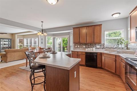 205 Graygate Ct, Lake Saint Louis, MO 63367 photo 12