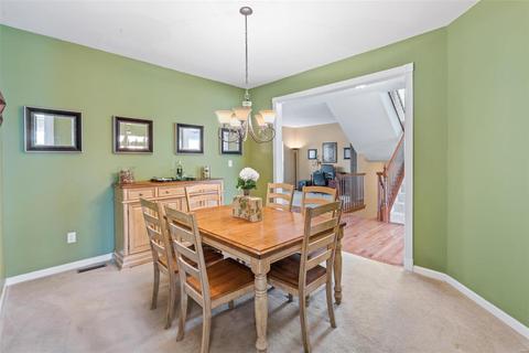 205 Graygate Ct, Lake Saint Louis, MO 63367 photo 7