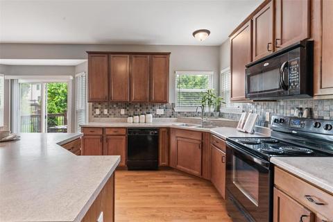 205 Graygate Ct, Lake Saint Louis, MO 63367 photo 13