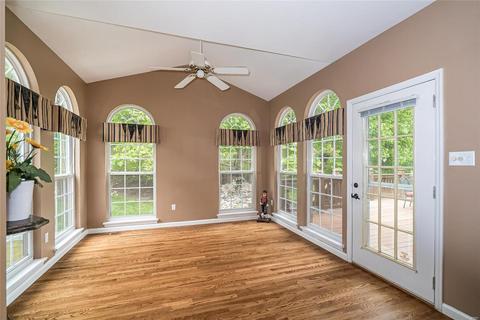 828 Castle Pines Dr, Ballwin, MO 63021 photo 14