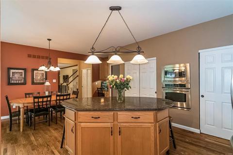 828 Castle Pines Dr, Ballwin, MO 63021 photo 20