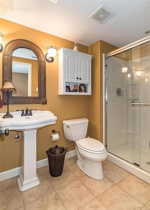 828 Castle Pines Dr, Ballwin, MO 63021 photo 42