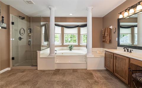 828 Castle Pines Dr, Ballwin, MO 63021 photo 26