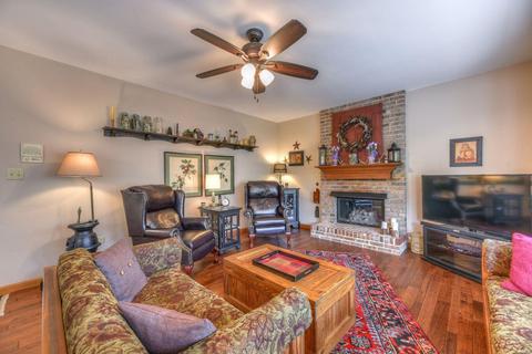147 Westridge Parc Ln, Ellisville, MO 63021 photo 4