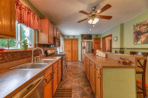 147 Westridge Parc Ln, Ellisville, MO 63021 photo 5