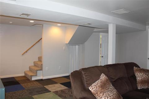 237 Ballwin Ave, Ballwin, MO 63021 photo 22