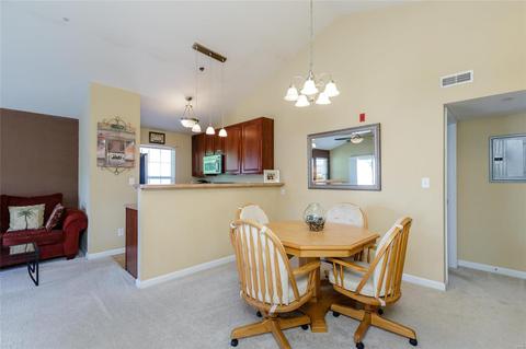 4302 Spring Creek Ln, O'fallon, MO 63368 photo 8