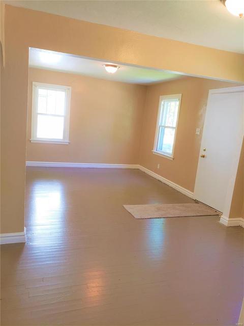 429 S Dade Ave, Saint Louis, MO 63135 photo 4