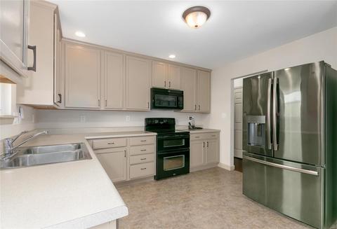 991 Tilestone Dr, O'fallon, MO 63366 photo 11