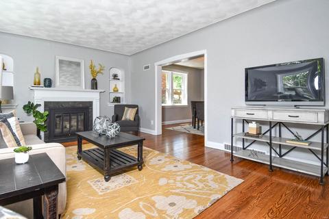 6353 Devonshire Ave, Saint Louis, MO 63109 photo 13