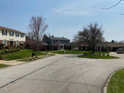 894 Rusticmanor Cir, Ballwin, MO 63011 photo 96