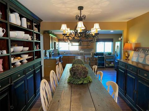 894 Rusticmanor Cir, Ballwin, MO 63011 photo 3