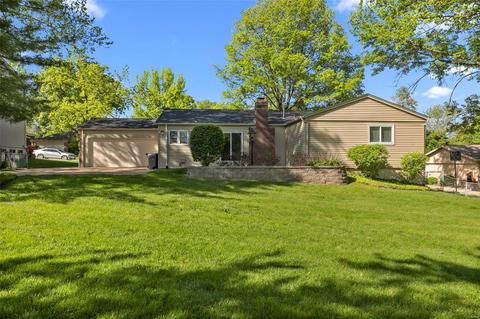 120 Lea Meadows Dr, Ballwin, MO 63011 photo 8
