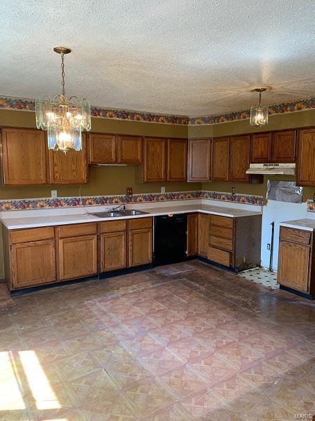 4010 Esseldale, Saint Ann, MO 63074 photo 1