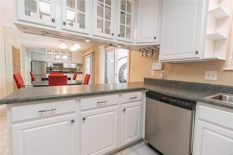 268 Carmel Woods Dr, Ellisville, MO 63021 photo 11