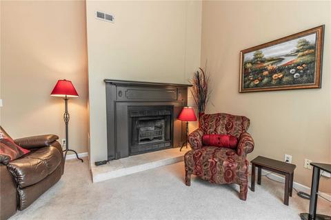 268 Carmel Woods Dr, Ellisville, MO 63021 photo 5