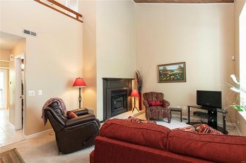 268 Carmel Woods Dr, Ellisville, MO 63021 photo 6