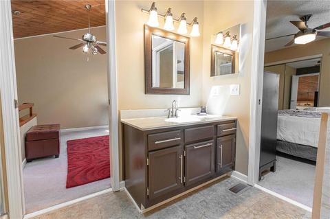 268 Carmel Woods Dr, Ellisville, MO 63021 photo 27