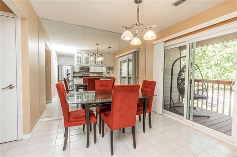 268 Carmel Woods Dr, Ellisville, MO 63021 photo 15