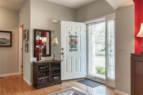 227 Chestnut Hill Dr, O'fallon, MO 63368 photo 3