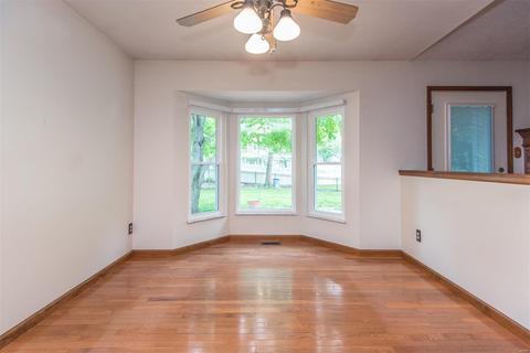 20 Statesman Dr, O'fallon, MO 63368 photo 4