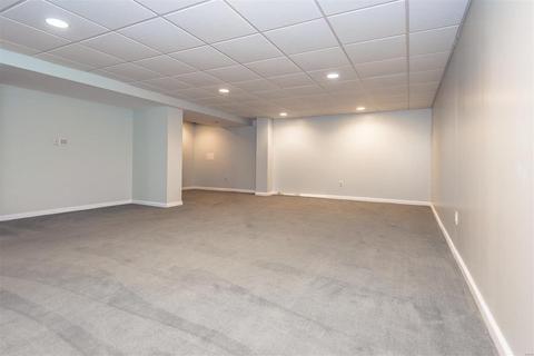20 Statesman Dr, O'fallon, MO 63368 photo 13