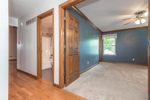 20 Statesman Dr, O'fallon, MO 63368 photo 8