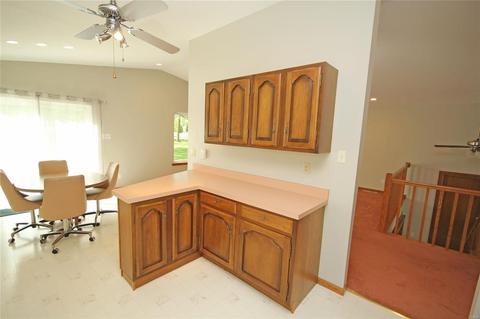 11706 Devonshire Ave, Saint Louis, MO 63131 photo 10