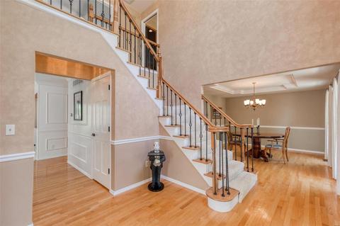 755 Carman Mdws, Manchester, MO 63021 photo 4