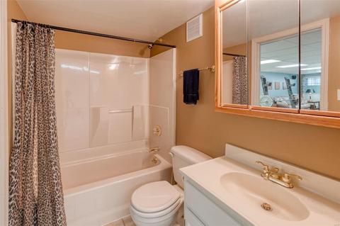 755 Carman Mdws, Manchester, MO 63021 photo 60